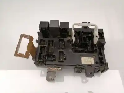 Tweedehands auto-onderdeel RELAIS/ZEKERINGENKASTJE voor NISSAN TERRANO II (R20)  OEM IAM-referenties 243110E000 3L110103 3L1101034919