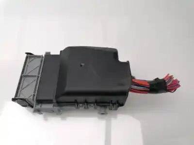 Second-hand car spare part fuse box unit for opel astra j lim. 1.6 16v cat oem iam references 13222786  