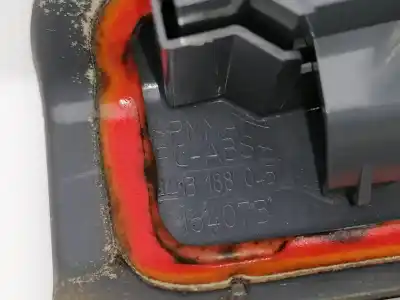Pezzo di ricambio per auto di seconda mano lampada posteriore centrale per opel corsa e 1.3 16v cdti riferimenti oem iam 13188045  