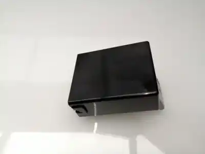 İkinci el araba yedek parçası ELEKTRONIK MODÜL için TOYOTA COROLLA (E12)  OEM IAM referansları 8865002380  MB2772000570