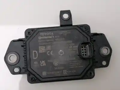 Pièce détachée automobile d'occasion module électronique pour toyota c-hr hybrid active références oem iam 88210f4070  