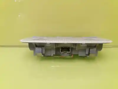 Автозапчастина б/у внутрішне світло для toyota yaris (ksp9/scp9/nlp9) 1.0 vvt-i посилання на oem iam 812600d070  