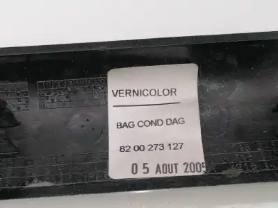 Pezzo di ricambio per auto di seconda mano modanatura per renault clio ii fase i (b/cbo) 1.2 riferimenti oem iam 8200273127  