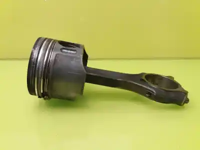 Pièce détachée automobile d'occasion PISTON pour MERCEDES-BENZ CLASE C (W203) BERLINA  Références OEM IAM 6110365 A6110300320 A6110300717