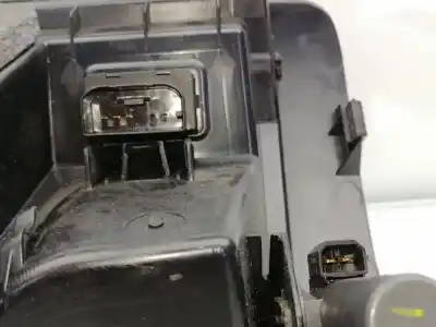 Автозапчастина б/у бардачок для audi q7 (4l) 4l/xbunq1 посилання на oem iam 4l1857035e  