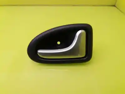 Автозапчасти б/у внутренняя задняя правая ручка за RENAULT CLIO II FASE II (B/CB0) 1.5 dCi Diesel ссылки OEM IAM 7700423888  96012121
