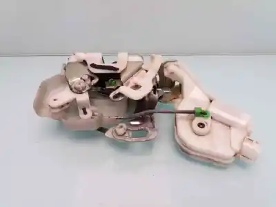 Second-hand car spare part rear right door lock for mitsubishi montero (v60/v70) 3.2 di-d avance oem iam references 5745a128  