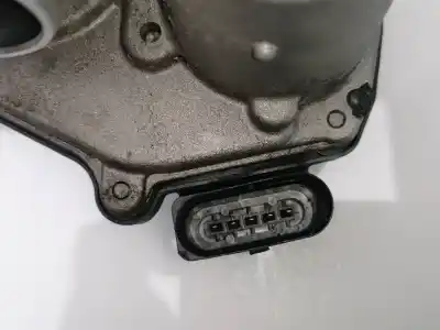 Автозапчастина б/у коробка метелика для audi a4 avant (8e) a4 avant 8e посилання на oem iam 04l131501b  a2c80881400
