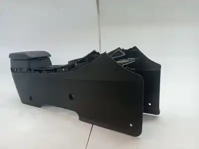Автозапчастина б/у центральний подлокник для mazda cx-7 (er) 2.2 mzr-cd awd (er10a) посилання на oem iam eh6564420b02  