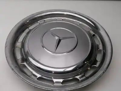 Pièce détachée automobile d'occasion CAPUCHONS DE MOYEUX pour MERCEDES-BENZ CLASE E (W124) COUPE  Références OEM IAM A1154010324  