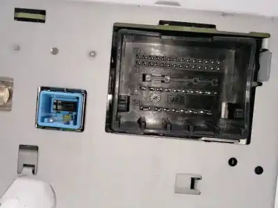 Peça sobressalente para automóvel em segunda mão módulo / sistema de navegação gps por opel astra j lim. 1.6 16v cat referências oem iam 13490271 95326942 453116246