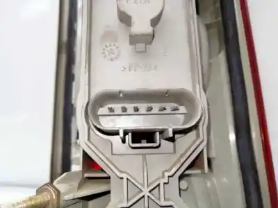 Pezzo di ricambio per auto di seconda mano lampada posteriore sinistra per ford transit connect (tc7) 1.8 tdci cat riferimenti oem iam 2t1413n412ab  