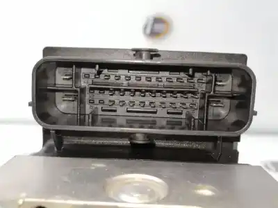 Pezzo di ricambio per auto di seconda mano abs per fiat linea (110) dynamic riferimenti oem iam 71748284 0265800661 0265231995