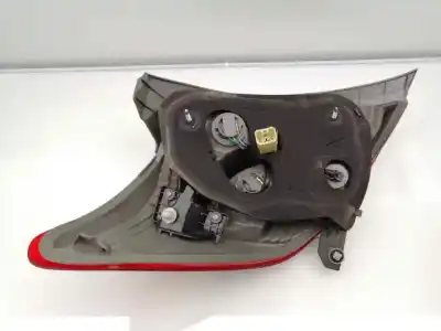Автозапчастина б/у правий ліхтар для toyota yaris (ksp9/scp9/nlp9) 1.0 vvt-i посилання на oem iam 815510d370  