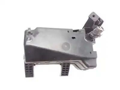 Second-hand car spare part fuse box unit for mitsubishi montero (v60/v70) 3.2 di-d avance oem iam references mr583211