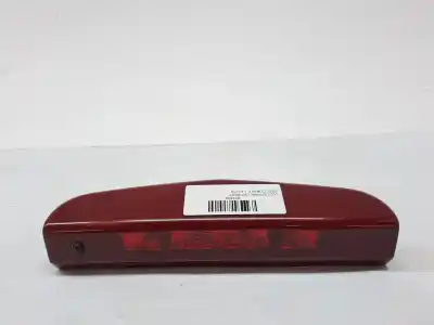 Pezzo di ricambio per auto di seconda mano LUCE FRENO CENTRALE per OPEL CORSA D (S07)  Riferimenti OEM IAM 13188045  