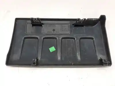 Pezzo di ricambio per auto di seconda mano coperchio motore per opel corsa d (s07) 1.4 (l08 l68) riferimenti oem iam 55561433  