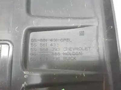 Pezzo di ricambio per auto di seconda mano coperchio motore per opel corsa d (s07) 1.4 (l08 l68) riferimenti oem iam 55561433  