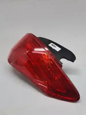 Tweedehands auto-onderdeel rechter achterlamp voor peugeot 308 1.6 16v hdi fap oem iam-referenties 6351cv  