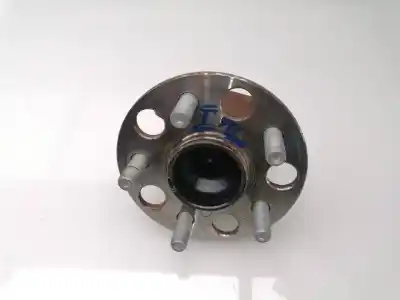 Pièce détachée automobile d'occasion MOYEU DE ROUE pour TOYOTA YARIS  Références OEM IAM 89544F4010  