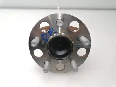 Pièce détachée automobile d'occasion MOYEU DE ROUE pour TOYOTA YARIS  Références OEM IAM 89544F4010  