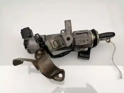 Pezzo di ricambio per auto di seconda mano Dispositivo Antifurto per TOYOTA AVENSIS (T27) Advance Riferimenti OEM IAM 450200504  