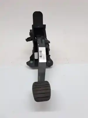 Автозапчастина б/у педаль зцеплення для dacia sandero * посилання на oem iam 465033510r  