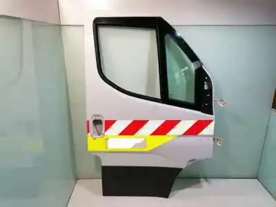 Pièce détachée automobile d'occasion PORTE AVANT DROITE pour IVECO DAILY  Références OEM IAM 5801519999  