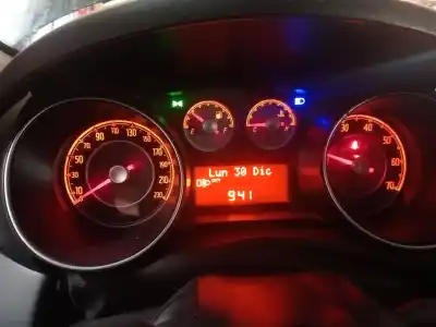 Автозапчастина б/у ПАНЕЛЬ ІНСТРУМЕНТІВ для FIAT III EVO PUNTO (199)  Посилання на OEM IAM 518527960  