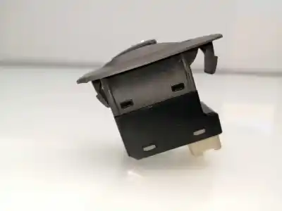 Second-hand car spare part right front power window switch for hyundai accent (lc) 1.3 cat oem iam references 9358025000yn  