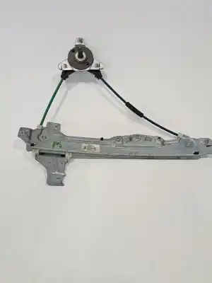 Pièce détachée automobile d'occasion LÉVE GLACE ARRIÈRE DROIT pour PEUGEOT 208  Références OEM IAM 9673153880  