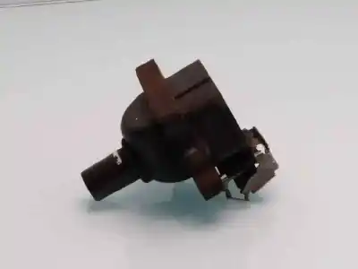 Second-hand car spare part IGNITION COIL for BMW SERIE 3 COUPE (E36)  OEM IAM references 12131734468 20520110010 1734468