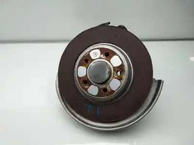Pièce détachée automobile d'occasion Moyeu De Roue Arrière Gauche pour AUDI A4 AVANT (8E) A4 AVANT 8E Références OEM IAM 8K0505431AP  8K0505435AB