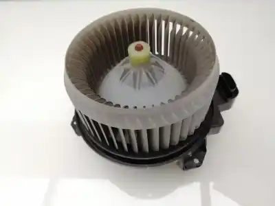 Piesă de schimb auto la mâna a doua Ventilator habitaclu încalzire pentru TOYOTA AVENSIS (T27)  Referințe OEM IAM AV2727008083  2727008083