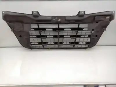 Автозапчасти б/у передняя решетка за renault master ii phase 2 combi 3.0 dci ссылки oem iam 623100256r  
