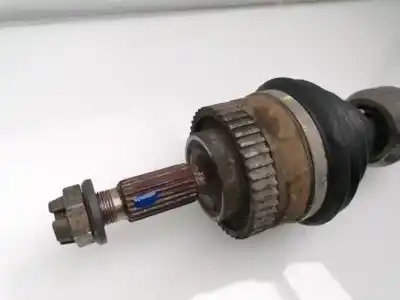 Second-hand car spare part front left transmission for renault clio ii fase i (b/cbo) 1.2 oem iam references 8200372167  