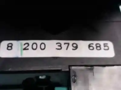 Автозапчастина б/у управління світлом для renault master ii phase 2 combi 3.0 dci посилання на oem iam 8200379685  684950001r