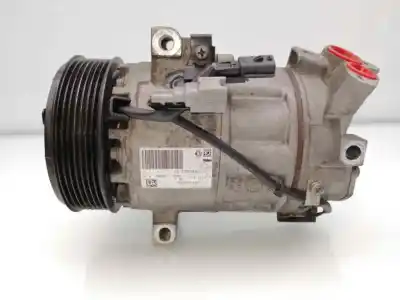 Second-hand car spare part AIR CONDITIONING COMPRESSOR for RENAULT CLIO IV  OEM IAM references 926000734R T72634BC 