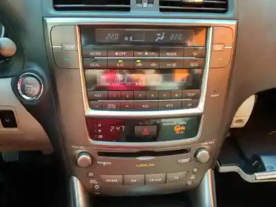 Second-hand car spare part audio system / radio cd for lexus is 200 (ds2/is2) d-cat oem iam references 8401053630  8612053b00