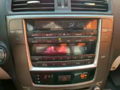 Second-hand car spare part audio system / radio cd for lexus is 200 (ds2/is2) d-cat oem iam references 8401053630  8612053b00