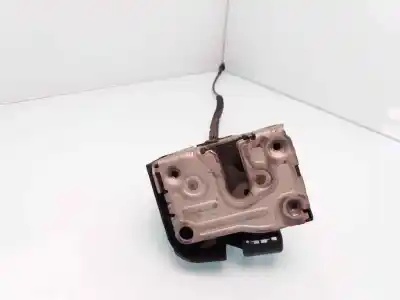 Second-hand car spare part LEFT FRONT DOOR LOCK for RENAULT CLIO II FASE II (B/CB0)  OEM IAM references 7700434604 8200061746 805039933R
