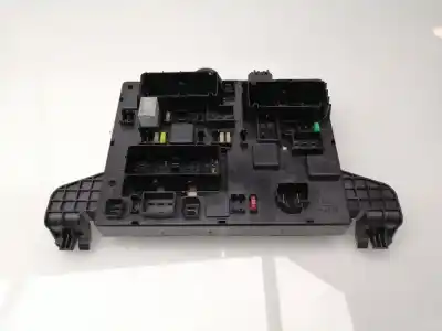İkinci el araba yedek parçası röle/sigorta kutusu için opel astra j (p10) 1.7 cdti (68) oem iam referansları 13368651 365927271 