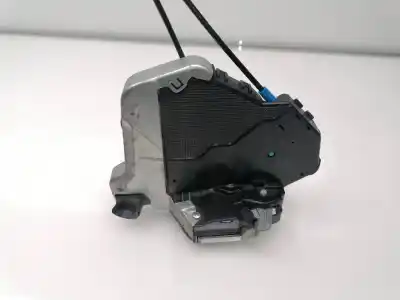 Автозапчастина б/у замок передній праві двері для lexus nx * посилання на oem iam 6903078020  