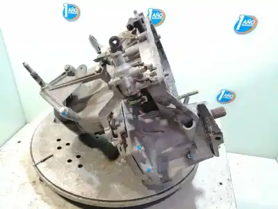 Автозапчастина б/у коробка передач для renault clio ii fase ii (b/cb0) 1.5 dci diesel посилання на oem iam jb3980  