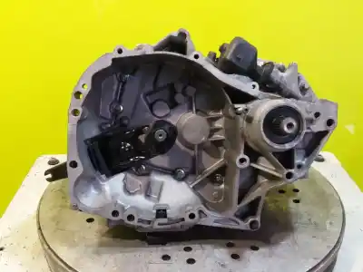 Автозапчастина б/у коробка передач для renault clio ii fase i (b/cbo) 1.2 посилання на oem iam jb1513