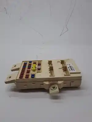 Pezzo di ricambio per auto di seconda mano scatola di preriscaldamento per ssangyong tivoli * riferimenti oem iam 8215035032  