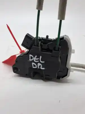 Pezzo di ricambio per auto di seconda mano serratura porta anteriore destra per ssangyong tivoli * riferimenti oem iam 7122035000  