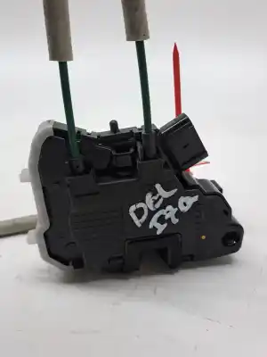 Pezzo di ricambio per auto di seconda mano serratura porta anteriore sinistra per ssangyong tivoli * riferimenti oem iam 7121035021  