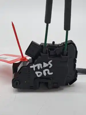 Second-hand car spare part rear right door lock for ssangyong tivoli * oem iam references 7132035001  