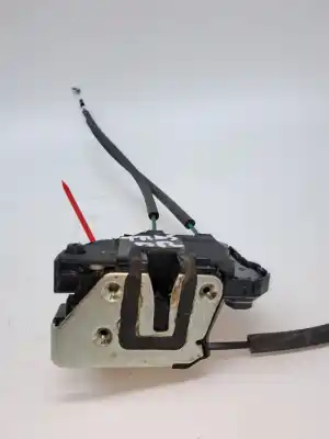 Second-hand car spare part rear right door lock for ssangyong tivoli * oem iam references 7132035001  